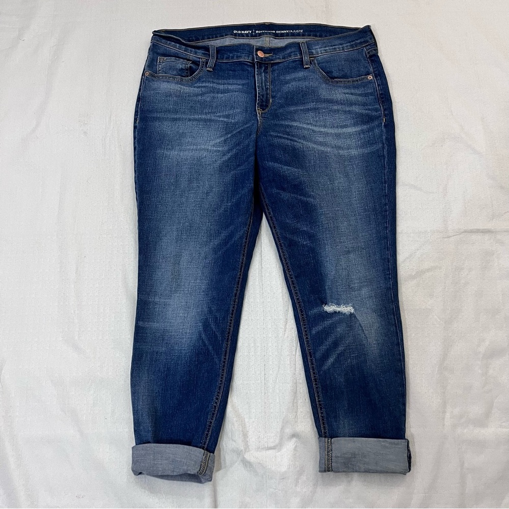 Old Navy Sweetheart mid rise boyfriend Jeans size 14
